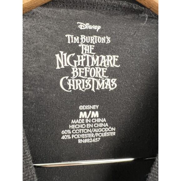 Disney's Tim Burton Nightmare Before Christmas Graphic Black T-shirt Size M - Picture 2 of 4